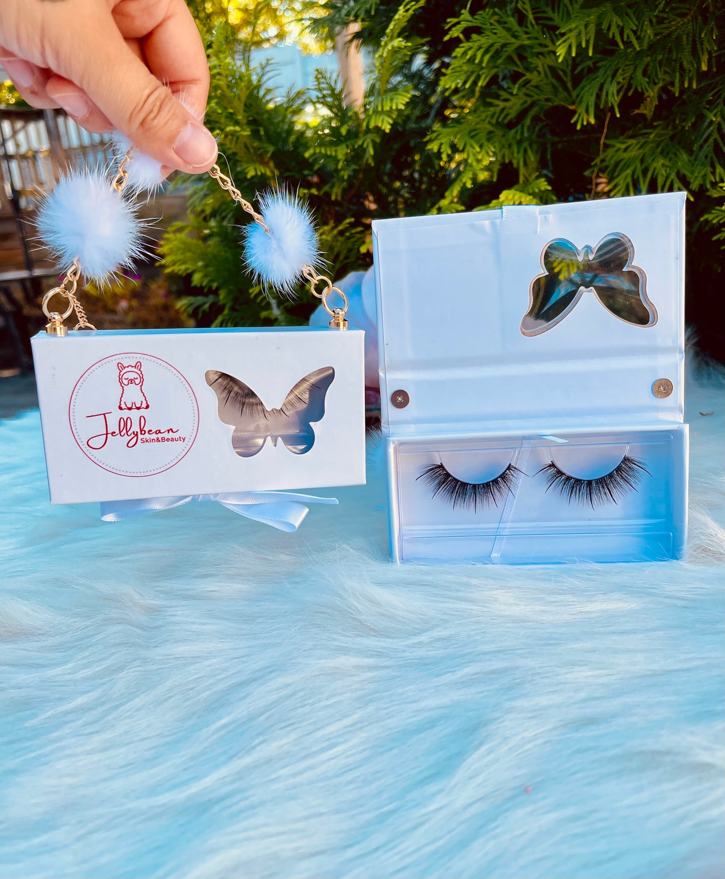 Jellybean Eyelashes Charm