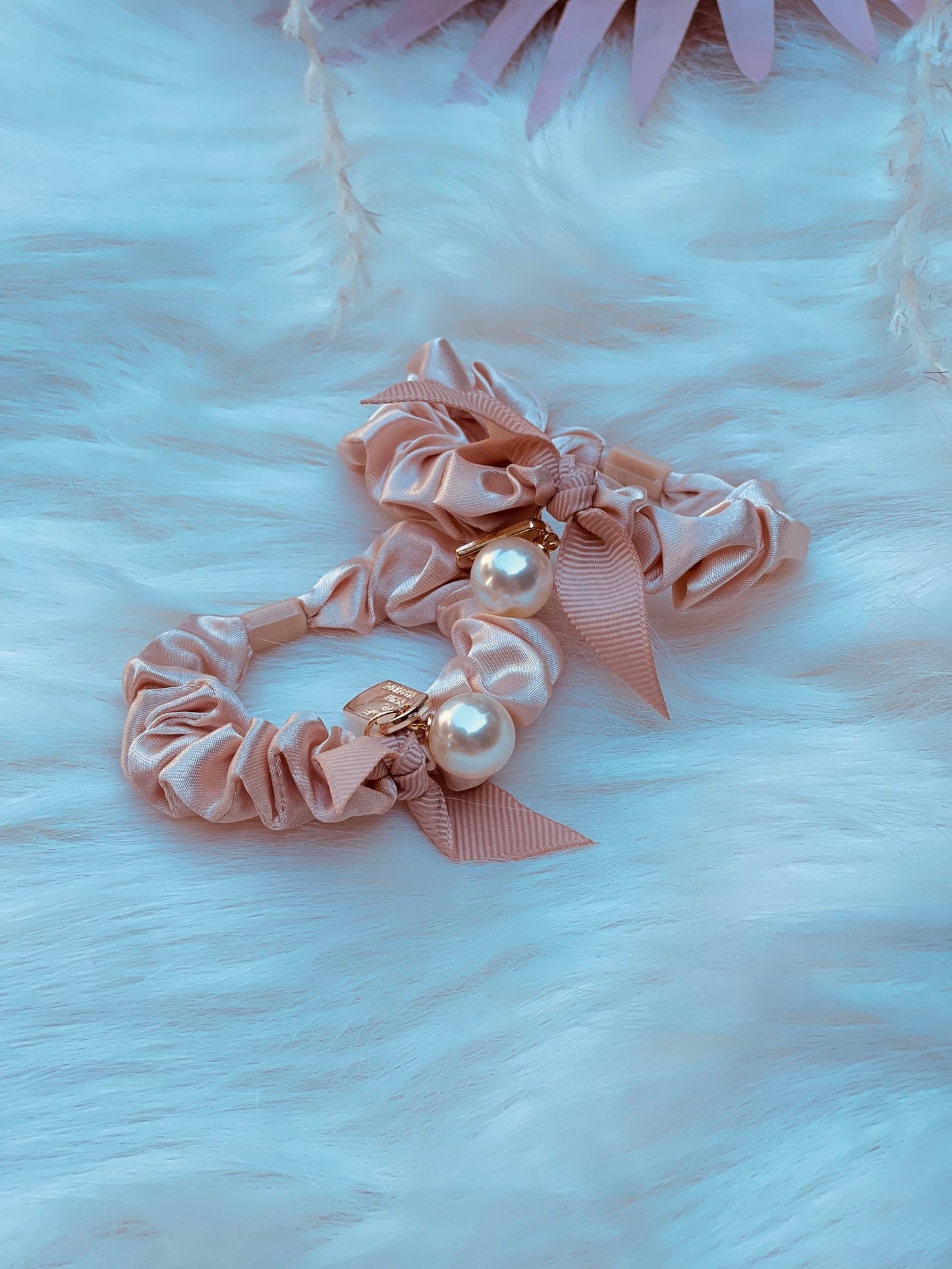 Korean Satin Pearl Scrunchie Set (2pcs)